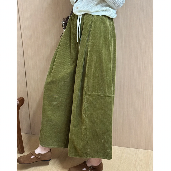 Women's corduroy pants with wide leg and elastic waistband