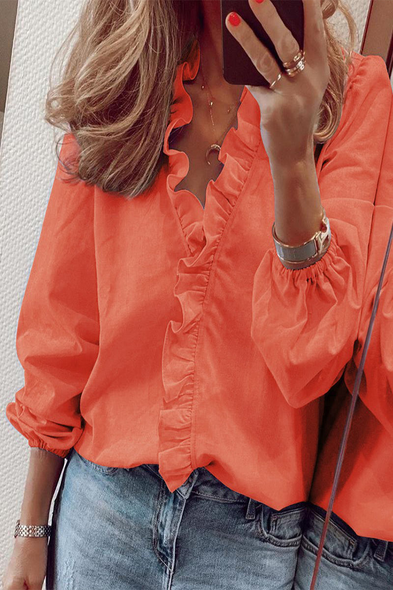 Blouse with long sleeves V-neck and ruffles