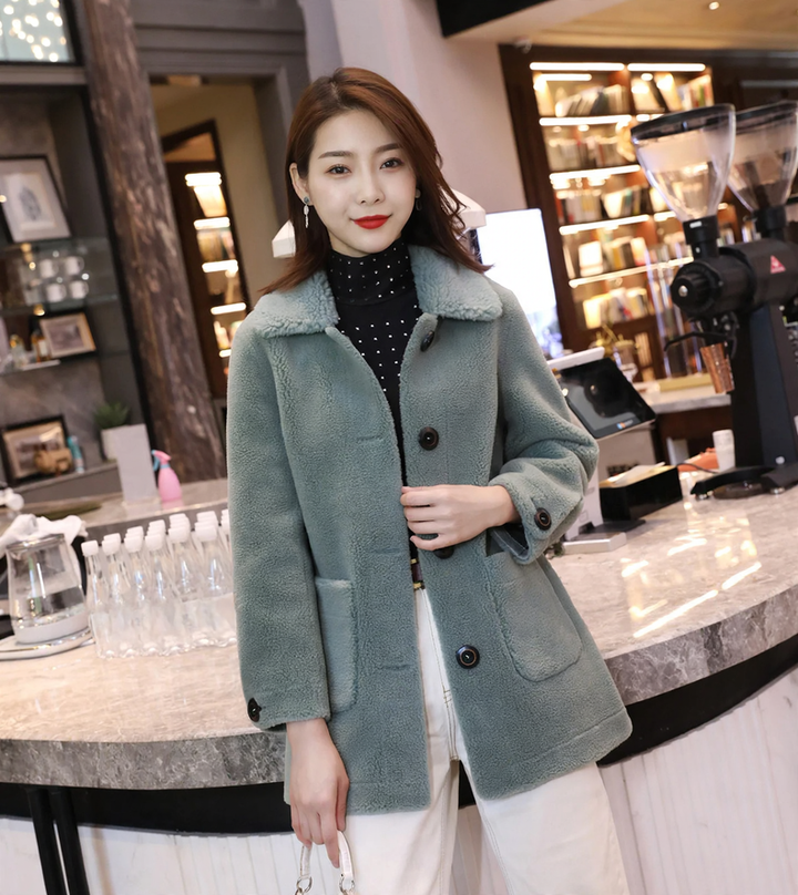 Ladies coat made of lambskin imitation, elegant