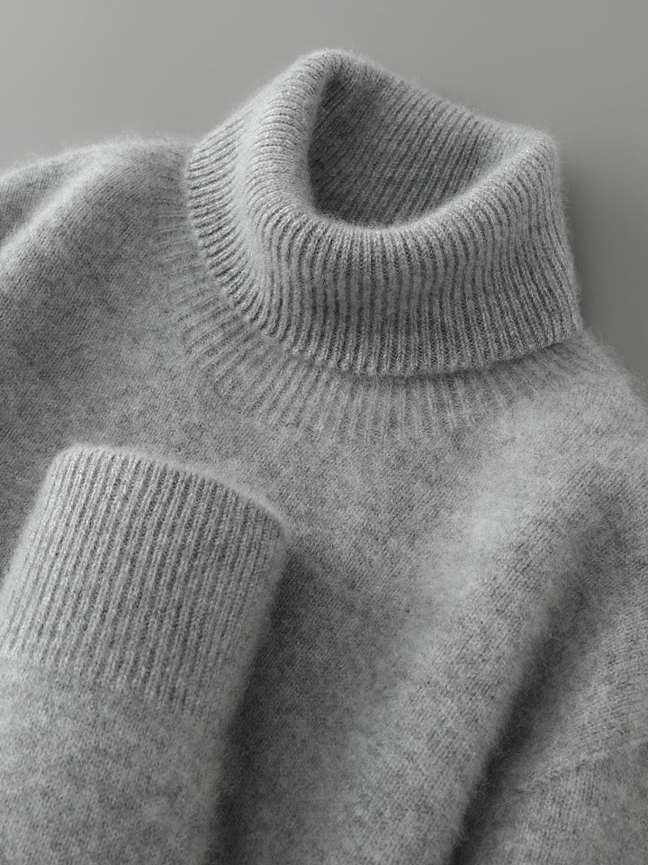 Men's sweater made of 100% wool with stand-up collar