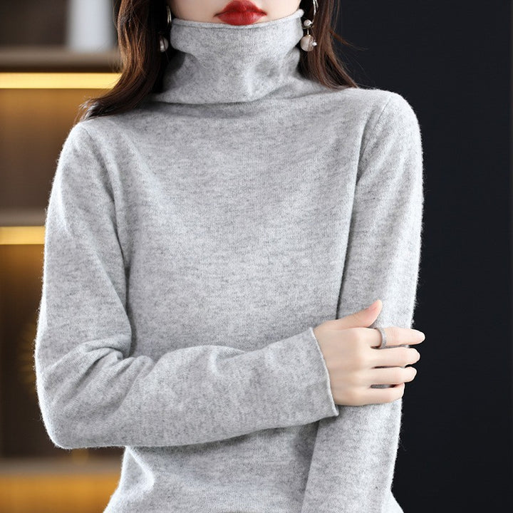 Women's wool sweater with stand-up collar made of 100% wool