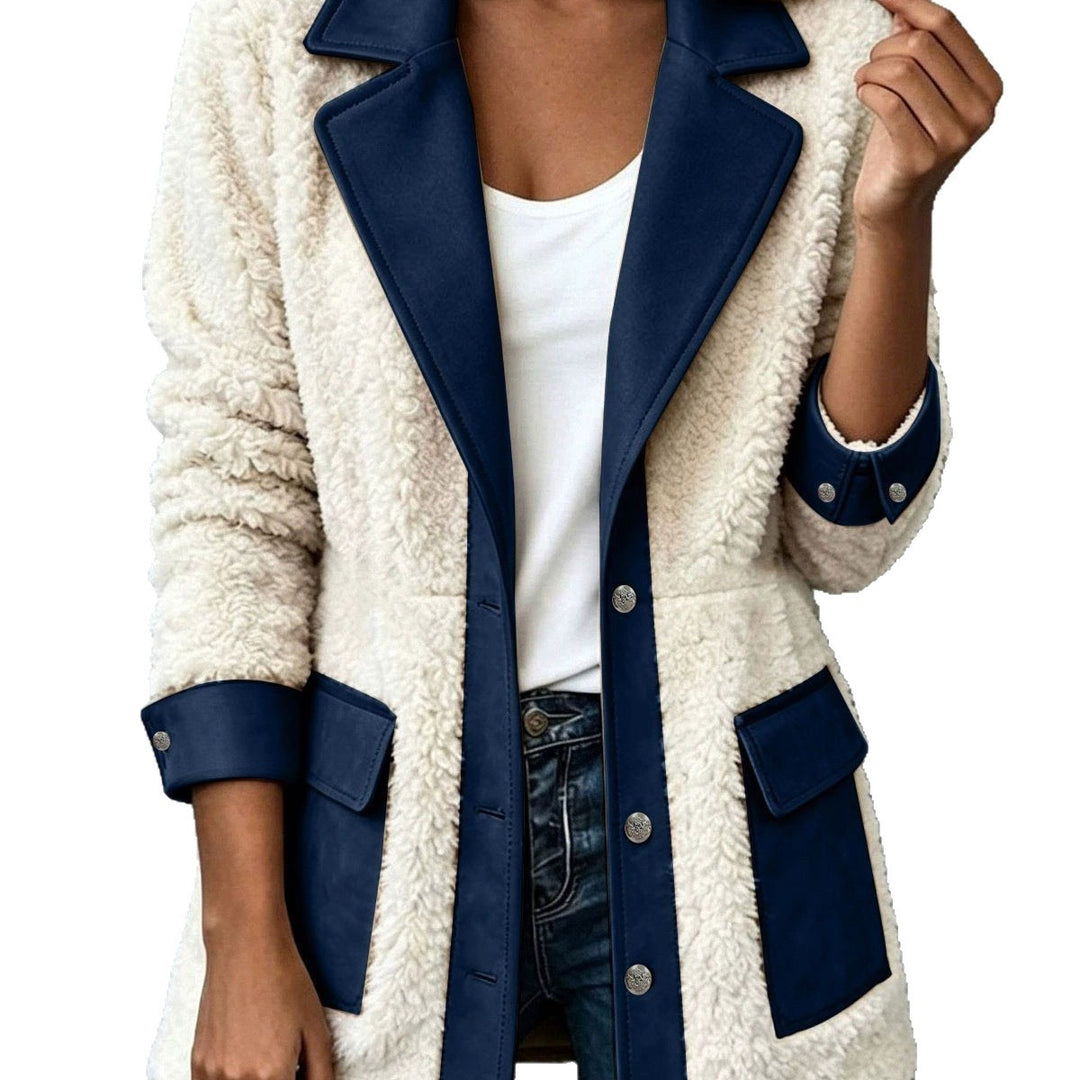 Lamb fleece jacket with lapels and button placket