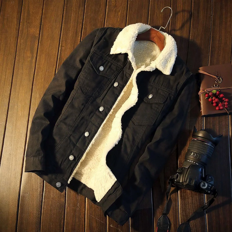 Men's denim jacket with lamb fleece lining, insulated