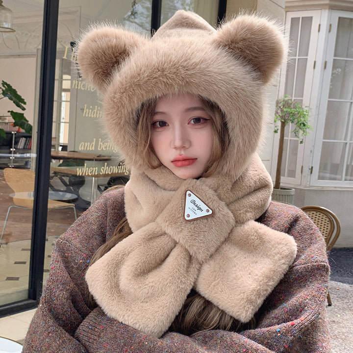 Plush set: Hooded scarf with bear design