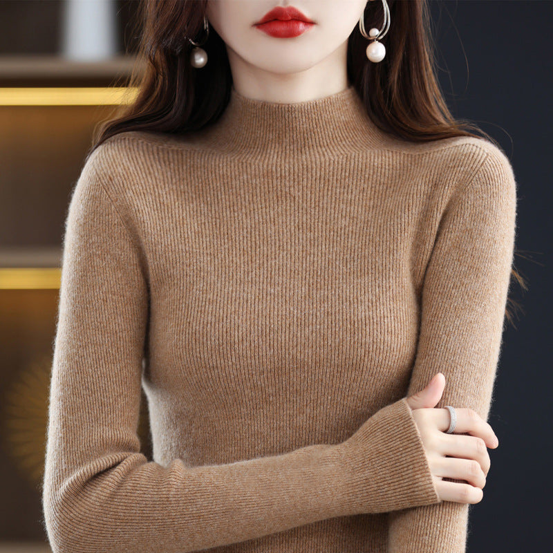 Women's turtleneck sweater made from pure wool, seamless