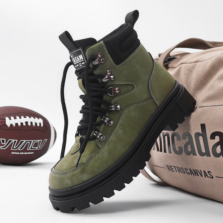 Robust men's winter boots with warm lining