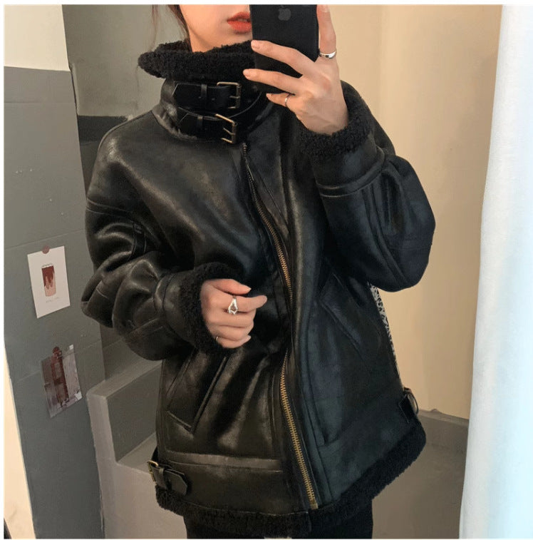 Women’s lambskin imitation jacket in biker style