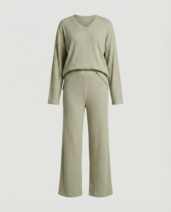 2-piece women's lounge set