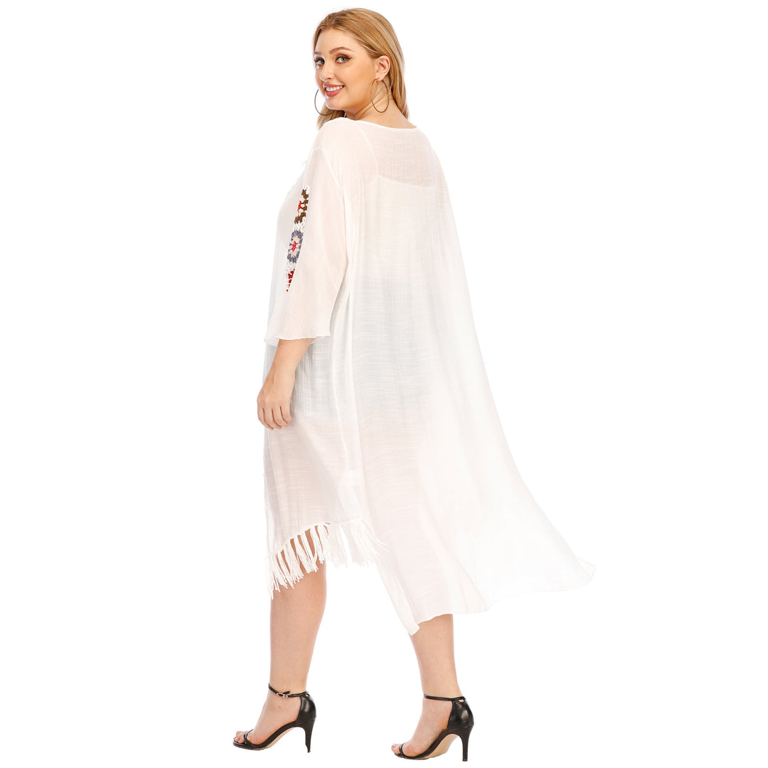 Women's elegant crochet kaftan with fringed accents Mune Fashion