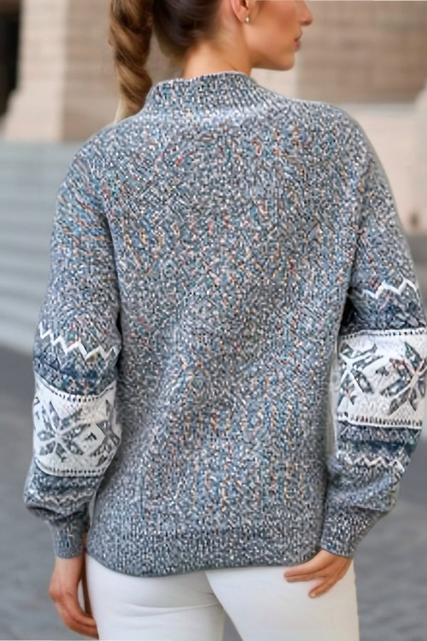 Mune | Chic Christmas Turtleneck with Snowflake Sweater