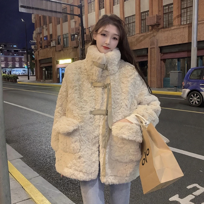 Fluffy coat with stand-up collar