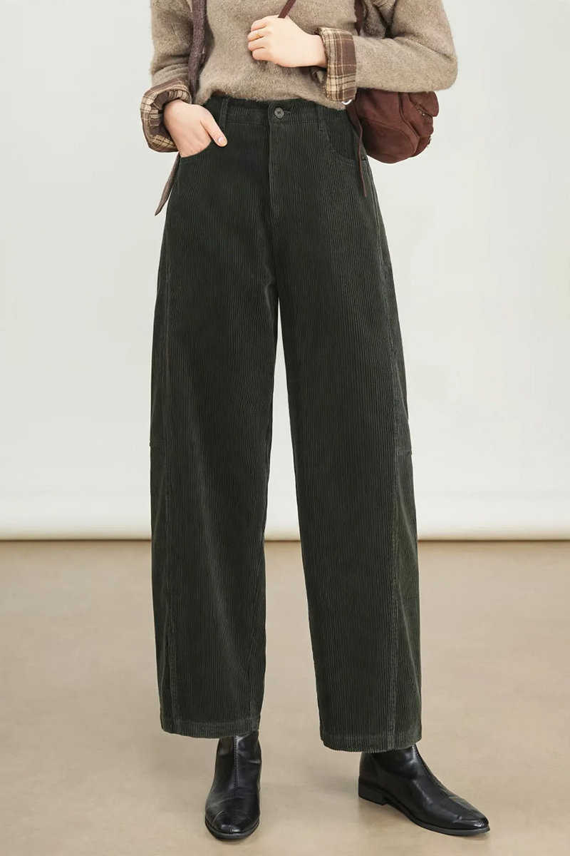 Women’s corduroy pants with a high waistband, straight-cut