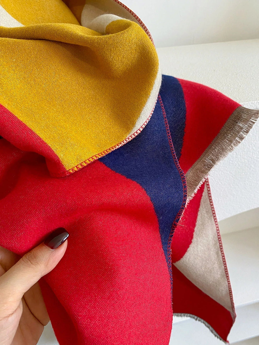 Mune | Reversible Cashmere Scarf for Women