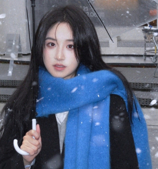 Women’s wool scarf in various colors
