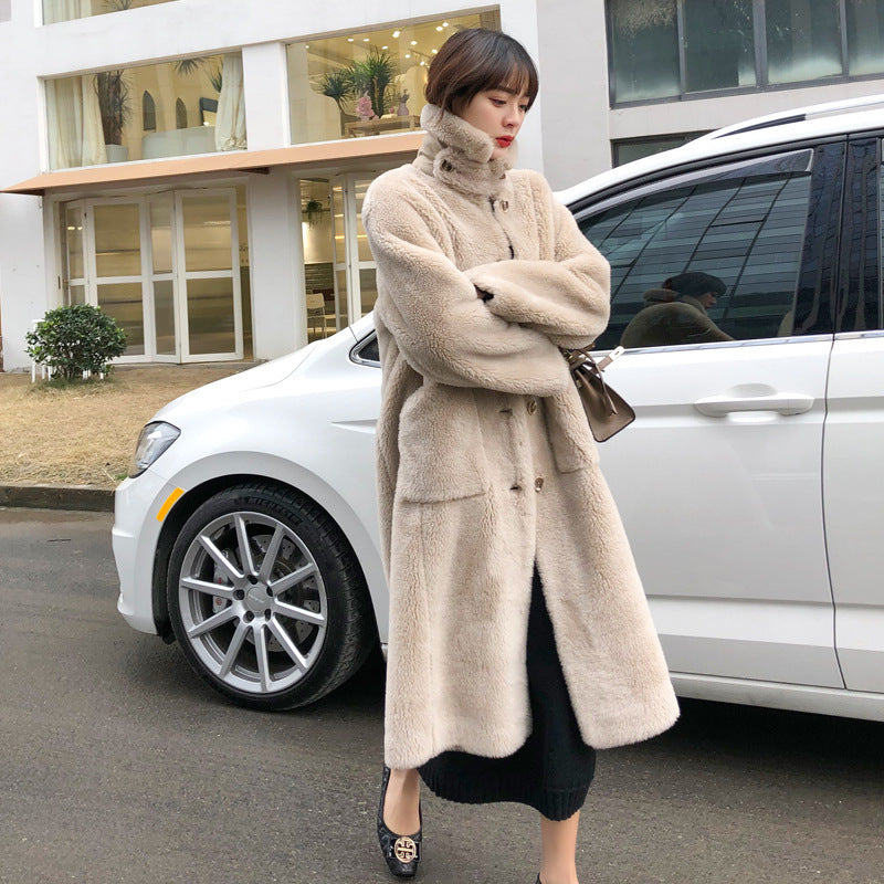 Long coat made of alpaca wool and lambskin