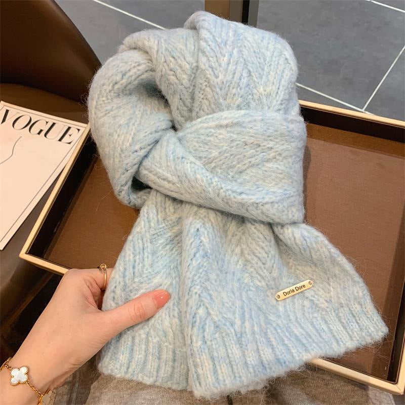 Knitted scarf made of alpaca wool blend for women