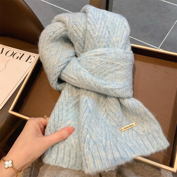 Knitted scarf made of alpaca wool blend for women