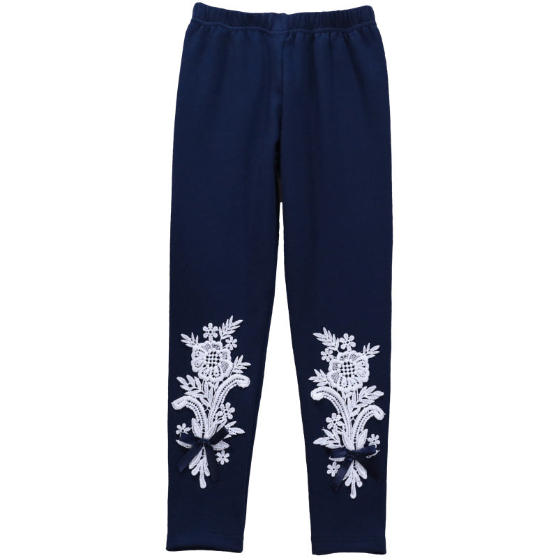 Women Leggings with elegant floral embroidery design Mune Fashion