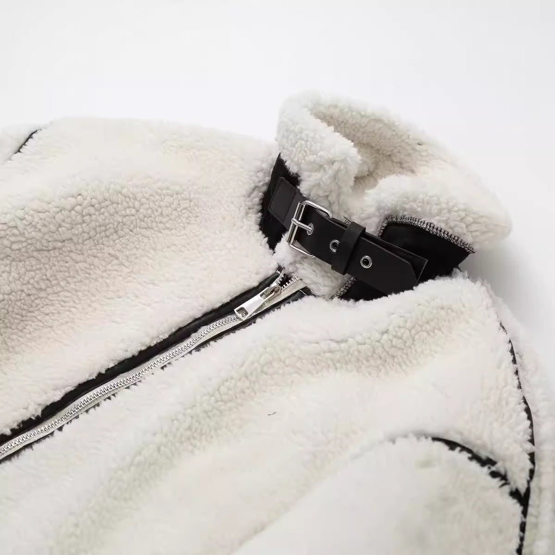Fashionable patchwork jacket with lambskin look