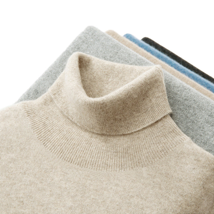 Men's knitted sweater made of 100% wool, loose fit