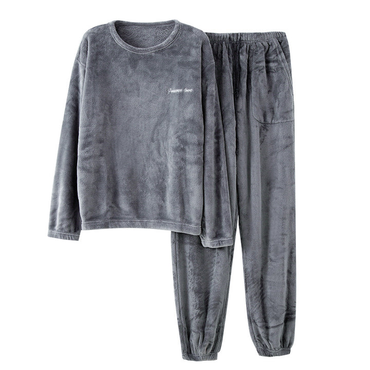 Warmer men's pajamas made of flannel and coral fleece