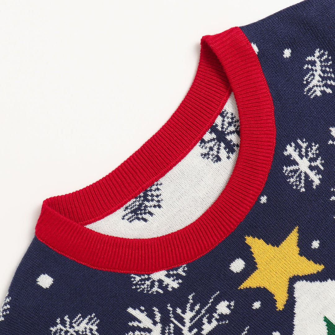 Unisex Christmas sweater with reindeer and tree jacquard