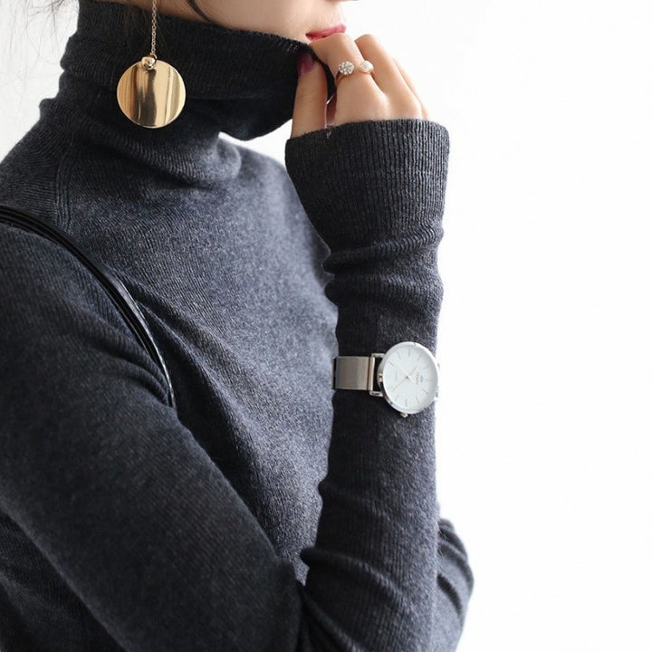 Elegant women's turtleneck sweater, slim fit