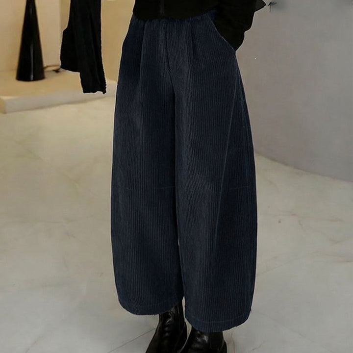 Women's corduroy pants, wide cut, elastic waistband