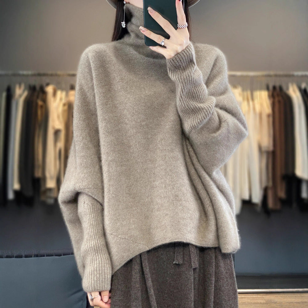 Women’s wool sweater, stand-up collar, loose fit