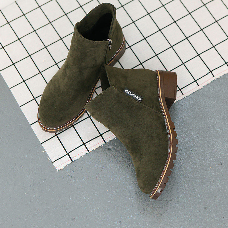 Women ankle-height suede-look ankle boots with side zipper, profiled rubber sole and comfortable block heel Mune Fashion