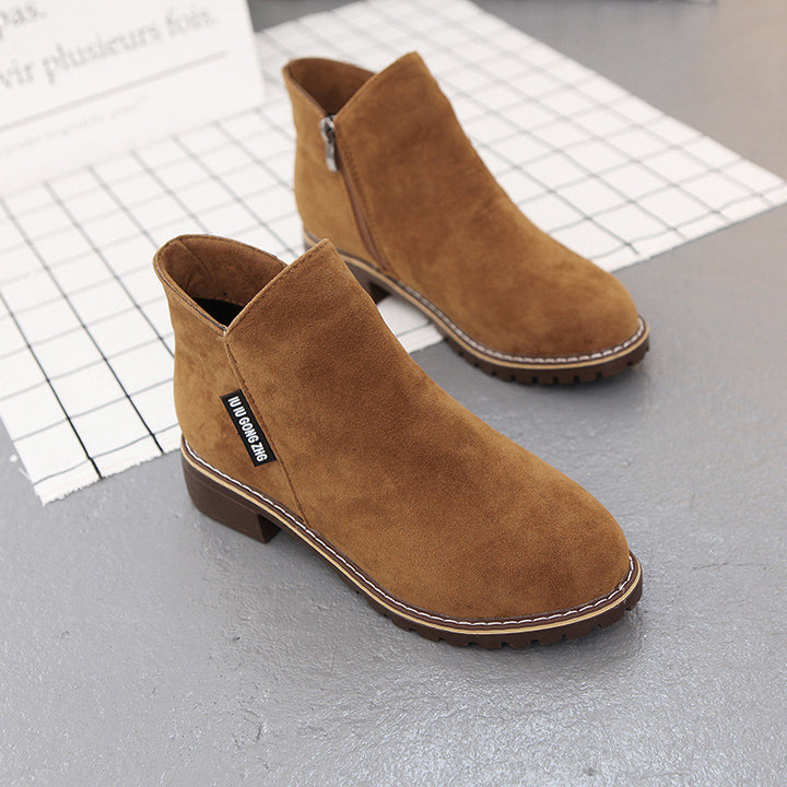 Women ankle-height suede-look ankle boots with side zipper, profiled rubber sole and comfortable block heel Mune Fashion
