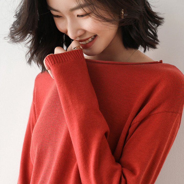 Women Casual Fine Knit V-Neck Sweater with Dropped Shoulders Mune Fashion