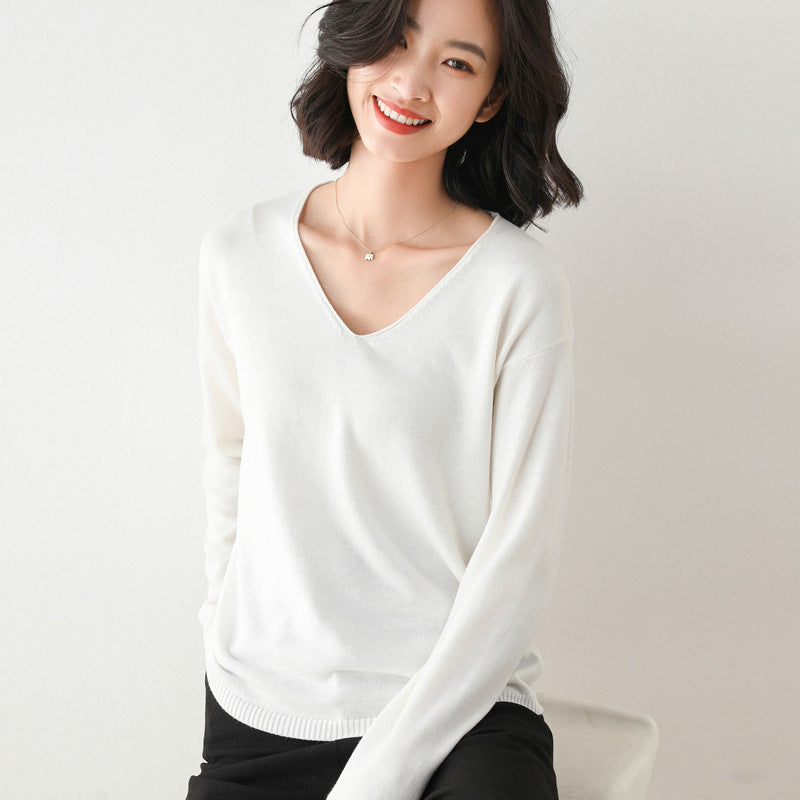 Women Casual Fine Knit V-Neck Sweater with Dropped Shoulders Mune Fashion