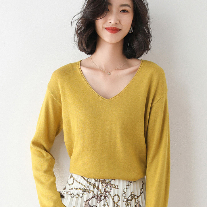 Women Casual Fine Knit V-Neck Sweater with Dropped Shoulders Mune Fashion