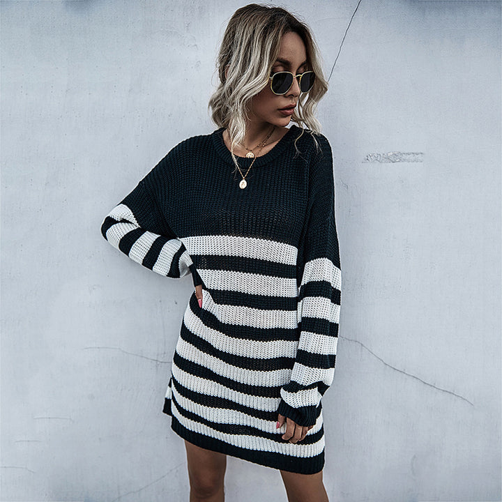 Women's oversized knit dress with block stripes and ribbed hem Mune Fashion