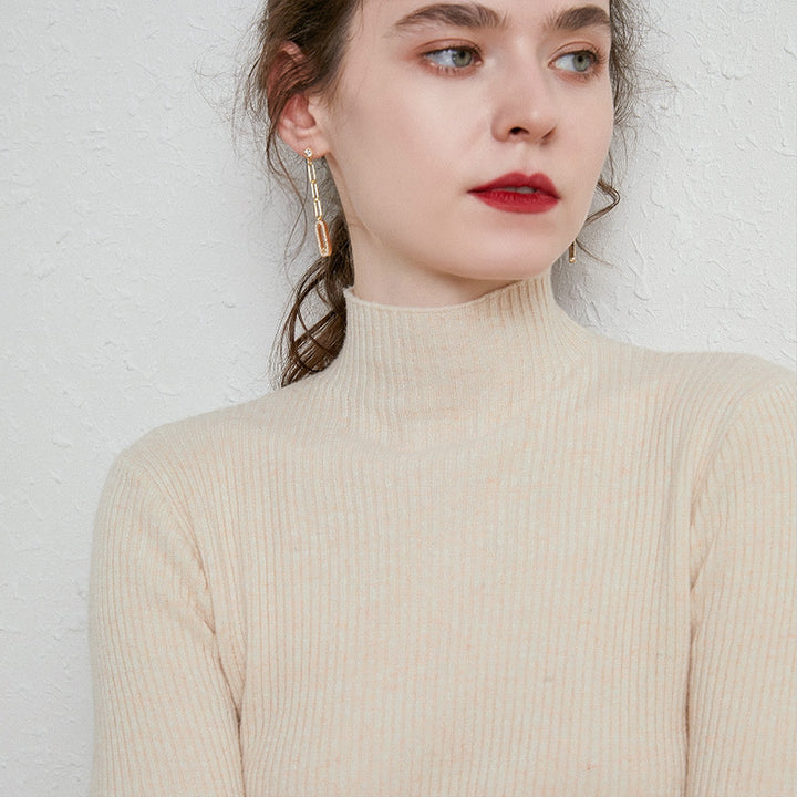 Women's slim-fit fine knit sweater with short stand-up collar made of cashmere blend Mune Fashion