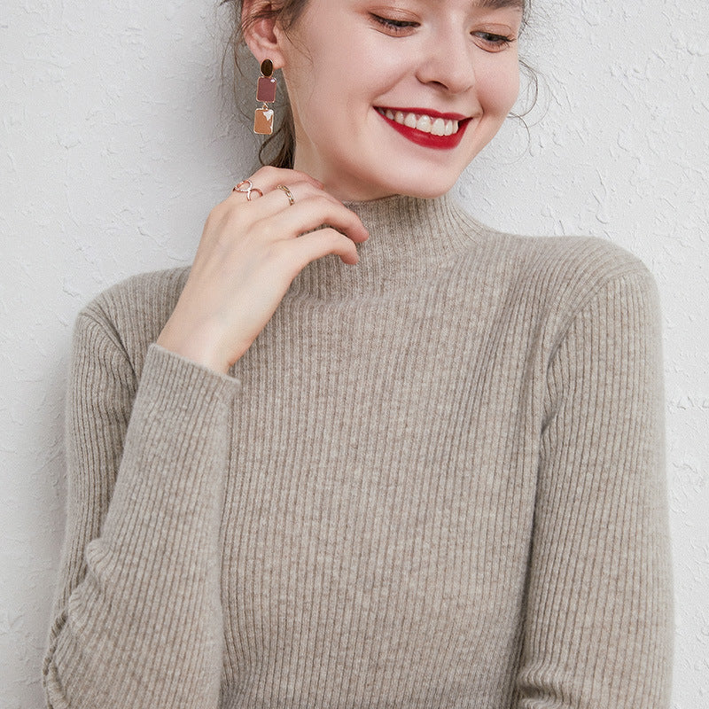Women's slim-fit fine knit sweater with short stand-up collar made of cashmere blend Mune Fashion