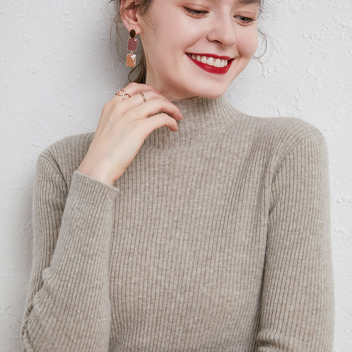 Women's slim-fit fine knit sweater with short stand-up collar made of cashmere blend Mune Fashion