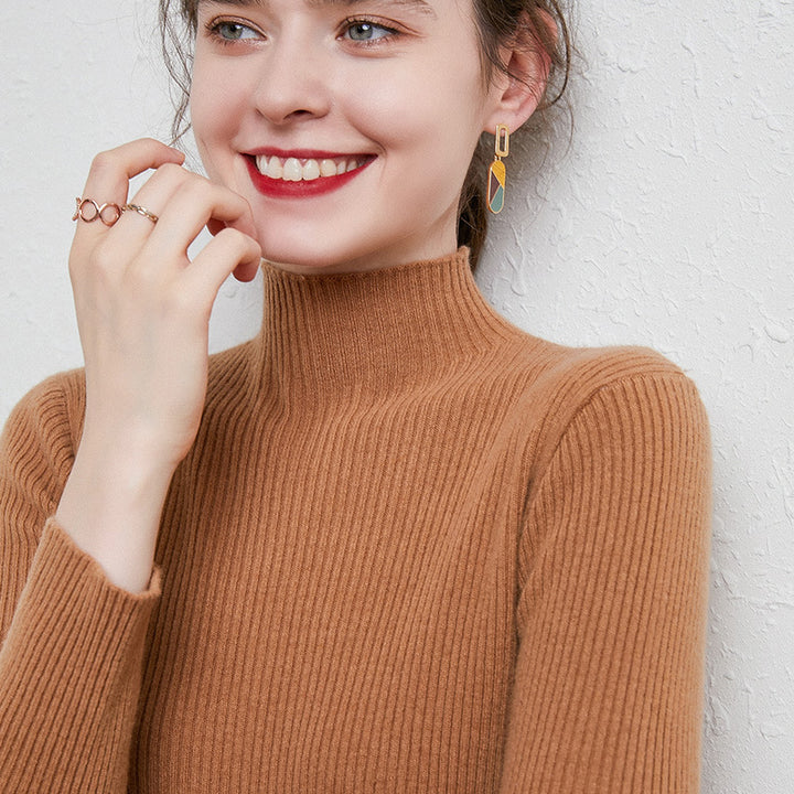 Women's slim-fit fine knit sweater with short stand-up collar made of cashmere blend Mune Fashion