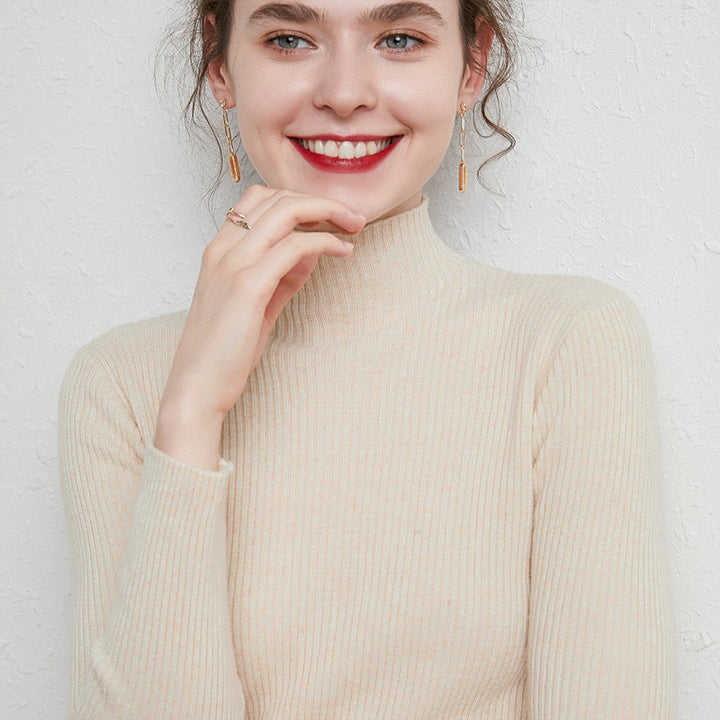 Women's slim-fit fine knit sweater with short stand-up collar made of cashmere blend Mune Fashion