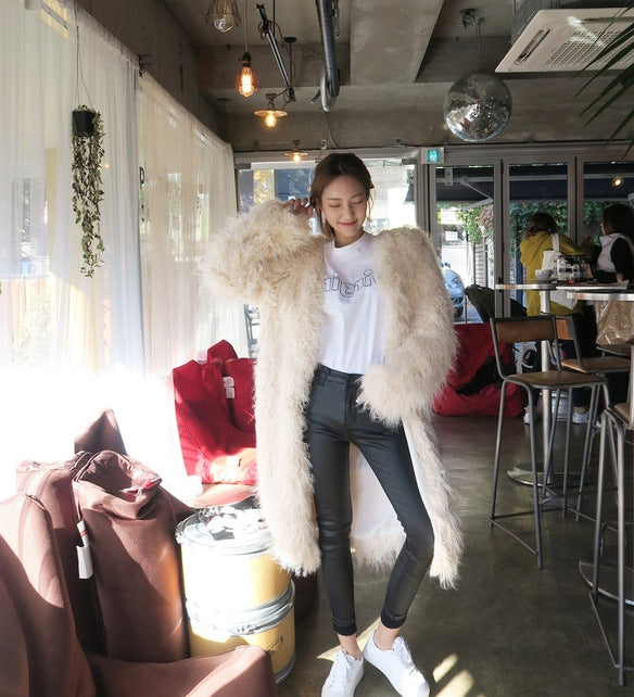 Long women's faux fur coat in western style