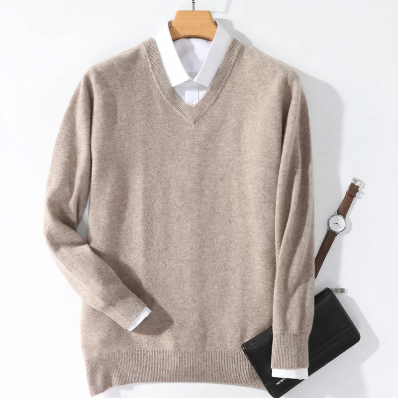 Men's wool pullover with V-neck