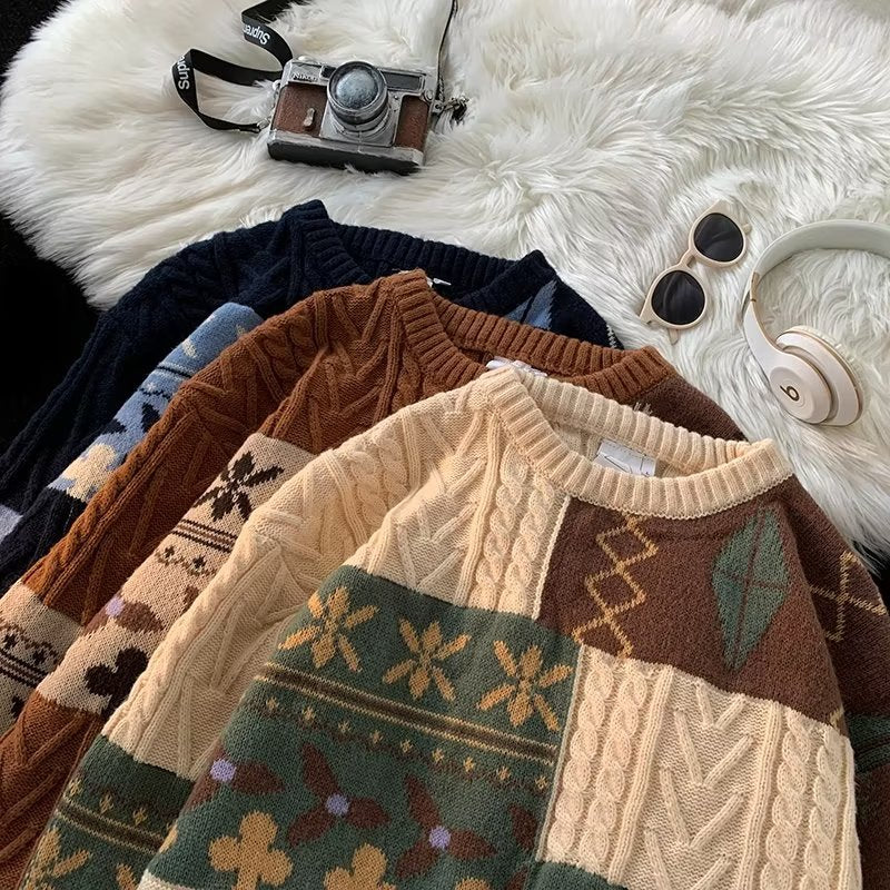 Retro knit sweater with contrast pattern
