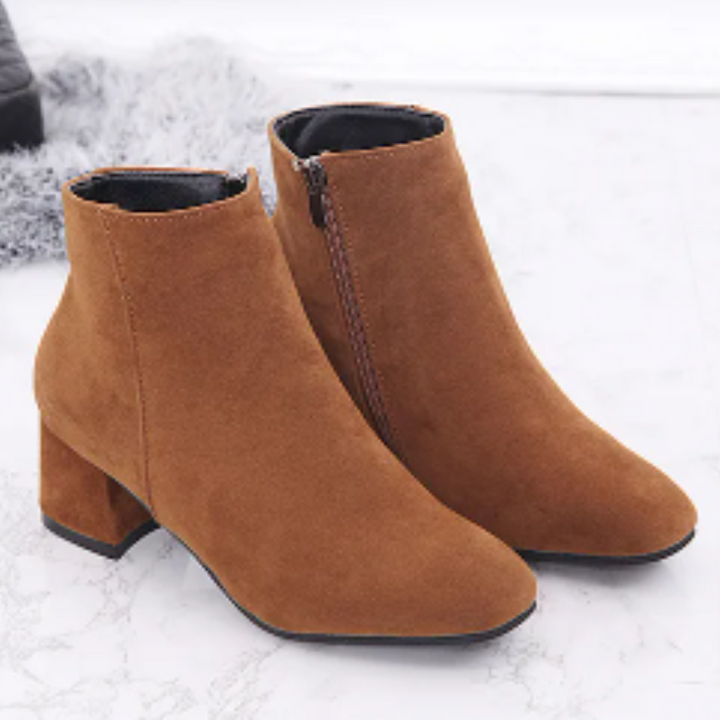 Mune | Modern Wild Ankle Boots with Comfortable Heel Women's Ankle Boots