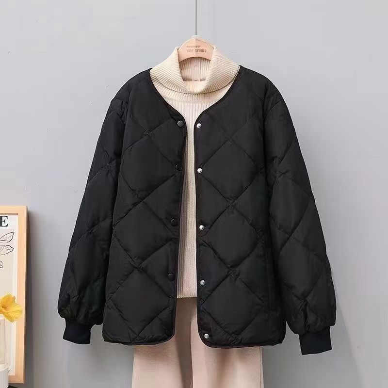 Light women's quilted jacket with diamond pattern