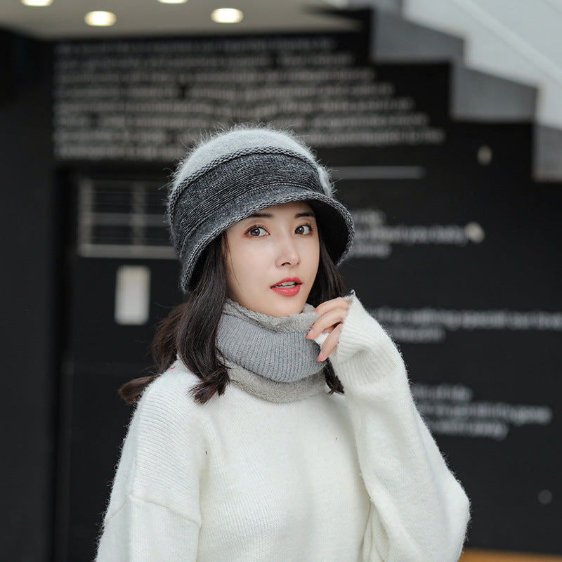 Winter knitted hat with scarf, lined