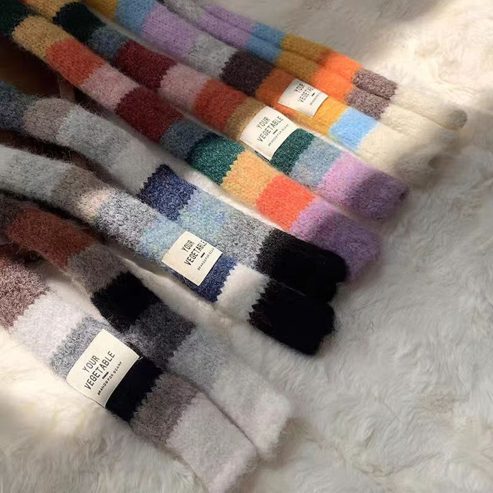 Narrow scarf with color stripes, 170x10cm