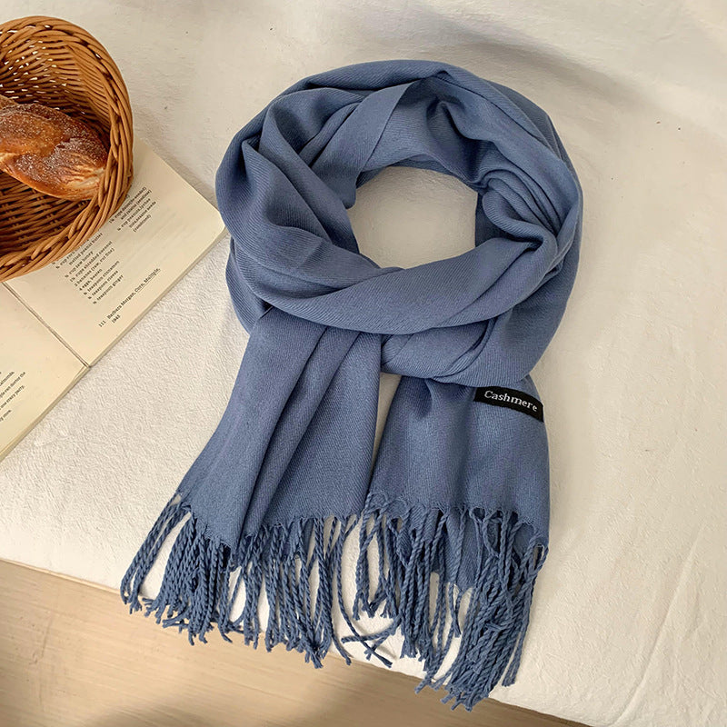 Solid color scarf with fringes, warming