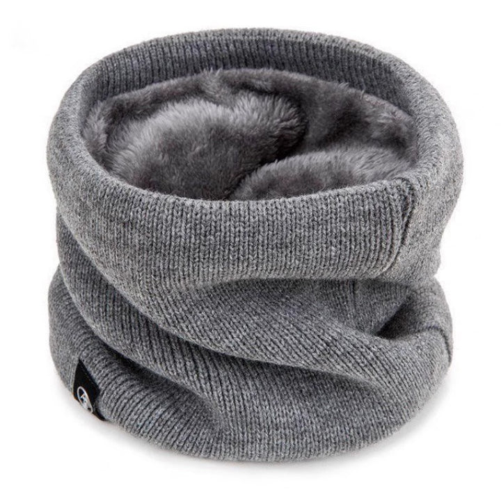 Padded knitted loop for women and men