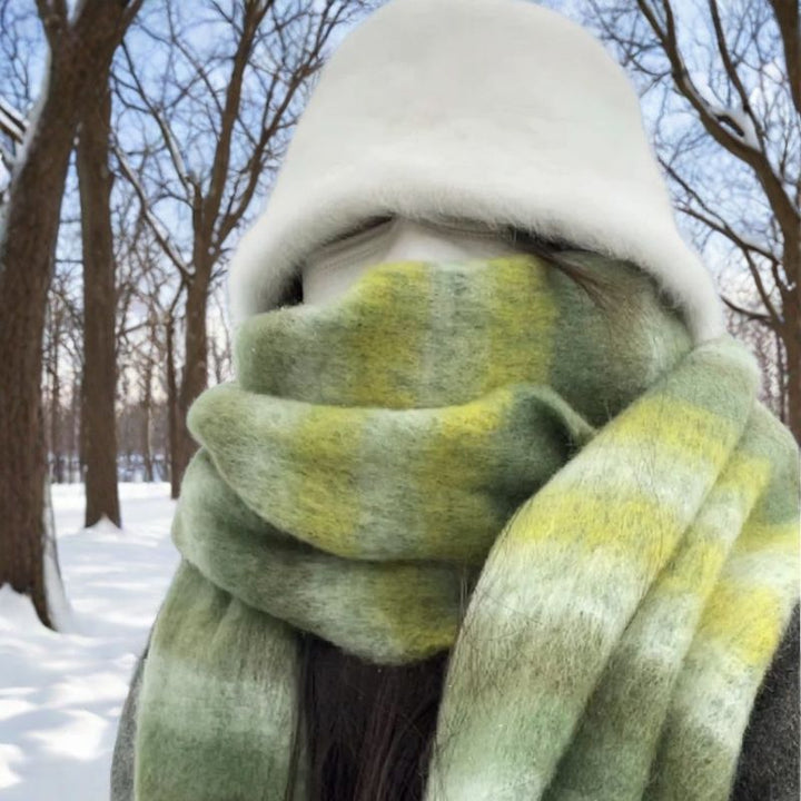 Checked winter scarf, 210x30cm